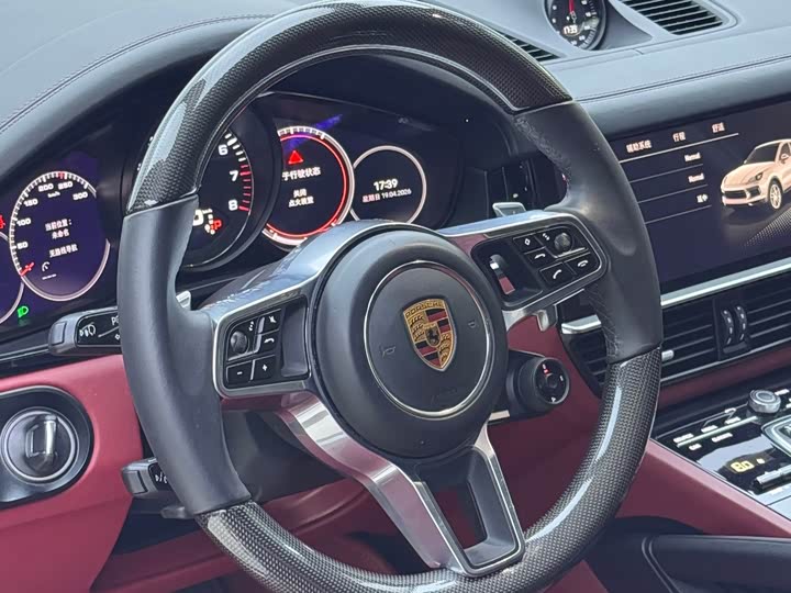 Фото 7 - Porsche Cayenne