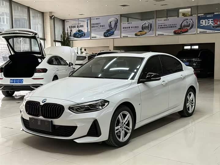Фото 1 - BMW 1 Series