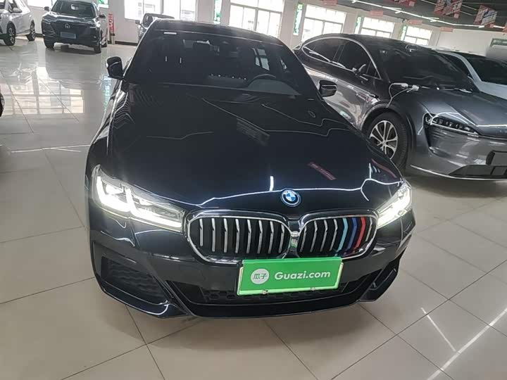 2022 BMW 5 Series Hybrid