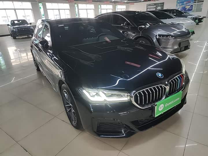 2022 BMW 5 Series Hybrid