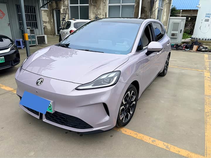 Фото 1 - MG Motor 4 EV