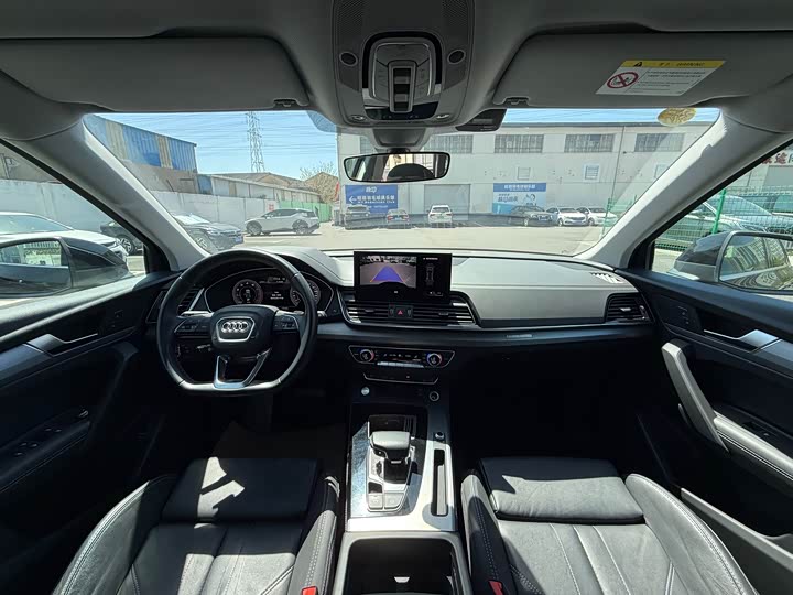 Фото 4 - Audi Q5L