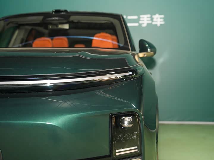 LiXiang L9 2025 2025款 Ultra 智能焕新版