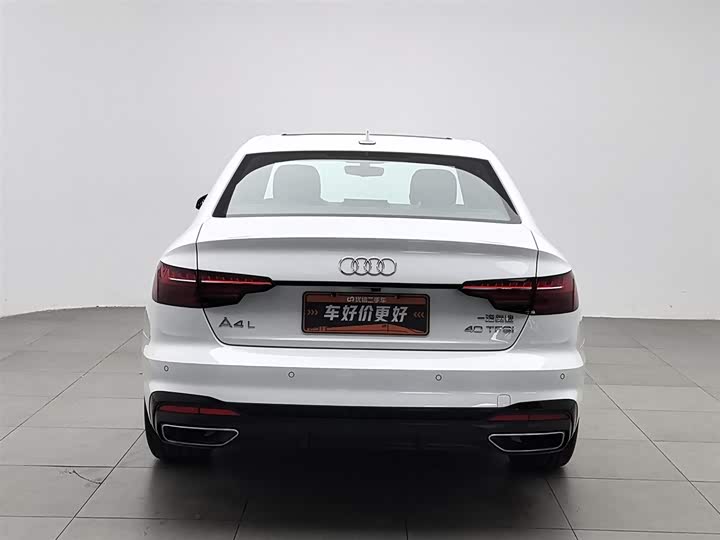 Zdjęcie 4 - Audi A4L
