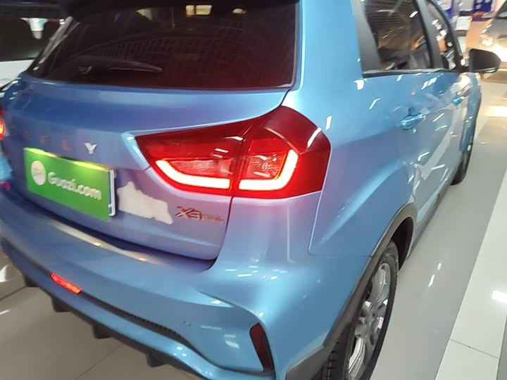 Geely Vision X3 2021 2021款 PRO 1.5L CVT尊贵型