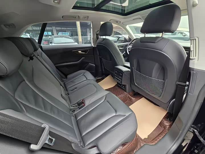 Audi Q8 2022 2022款 55 TFSI 尊享动感型