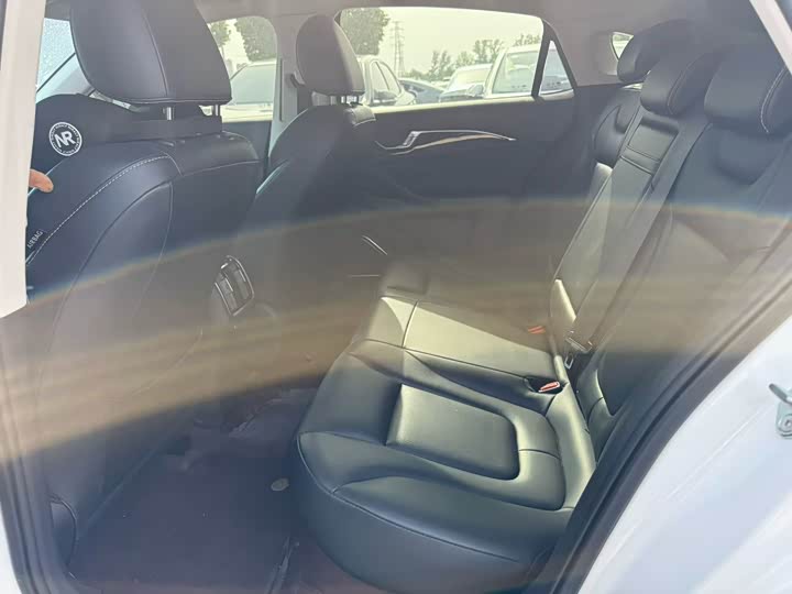 Bestune B70 2023 2023款 第三代 1.5T 自动畅享型