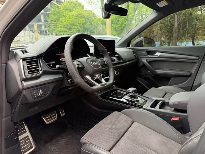 2024 Audi Q5L Sportback