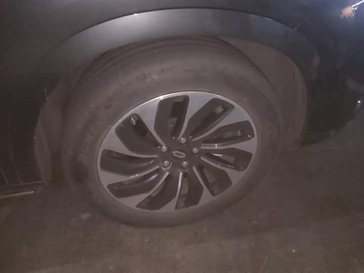 Aito M7 2022 2022款 1.5T 后驱舒适版