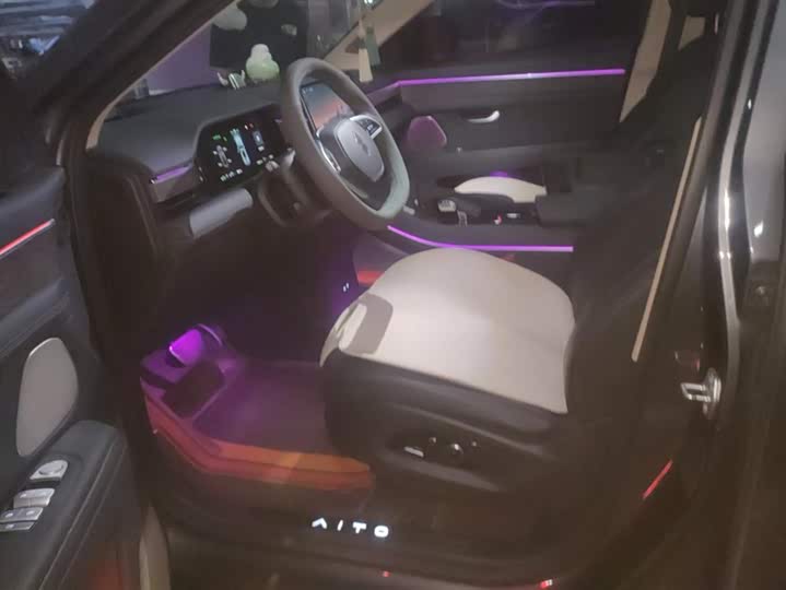 Aito M7 2022 2022款 1.5T 后驱舒适版