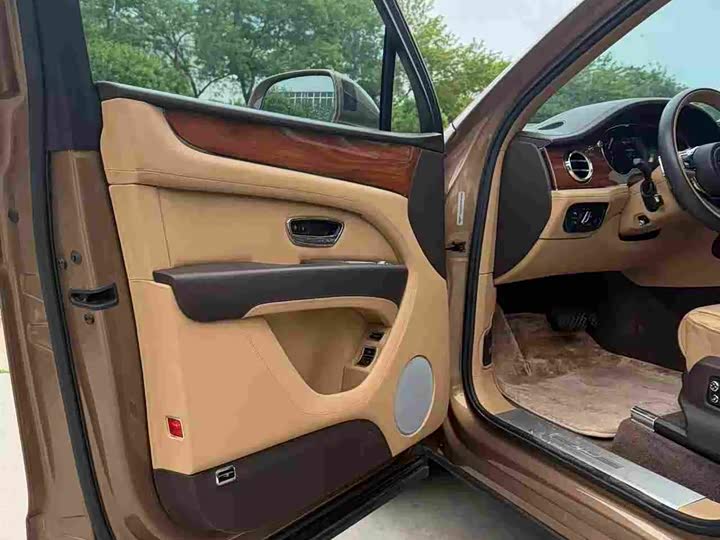 Bentley Bentayga Hybrid 2021 2021款 3.0T PHEV