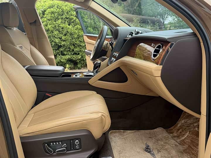 Bentley Bentayga Hybrid 2021 2021款 3.0T PHEV