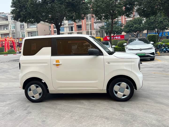 Geely Galaxy Panda Mini 2023 2023款 熊猫mini 200km 耐力熊