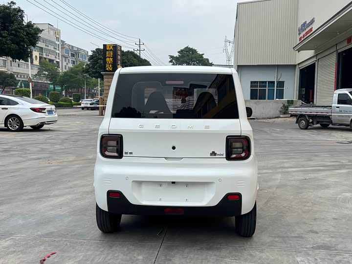 Geely Galaxy Panda Mini 2023 2023款 熊猫mini 200km 耐力熊