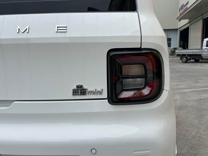 Geely Galaxy Panda Mini 2023 2023款 熊猫mini 200km 耐力熊