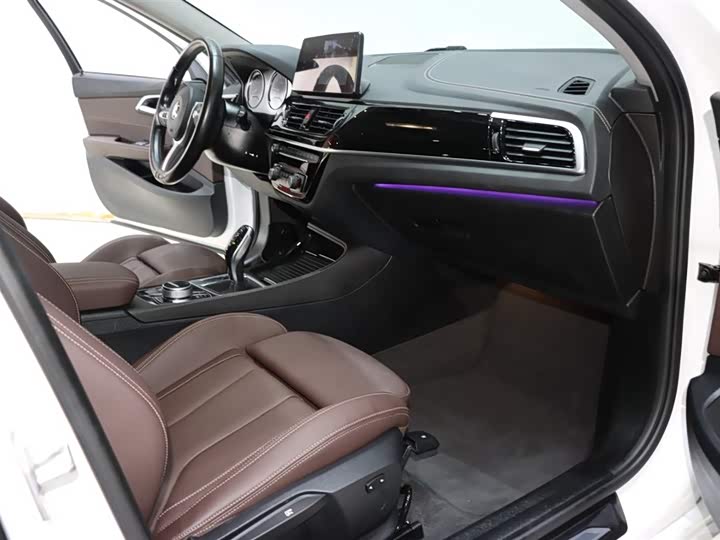 BMW 1 Series 2023 2023款 125i M运动曜夜版
