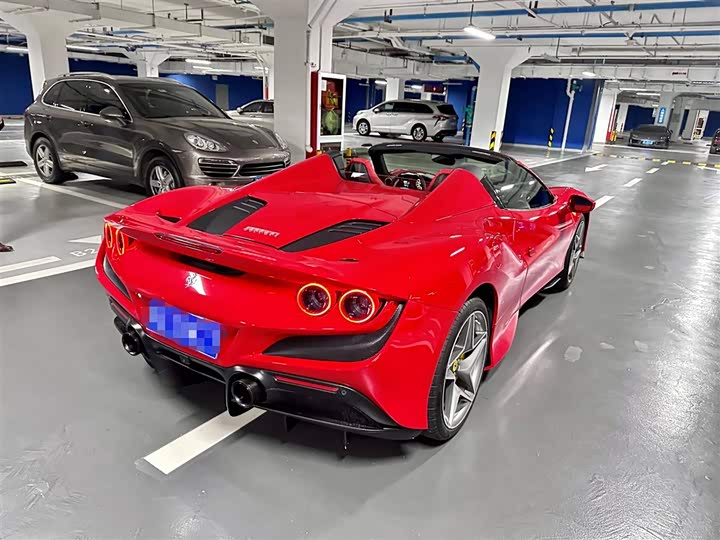 2020 Ferrari F8