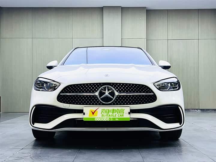 Photo 2 - Mercedes-Benz C-Class Hybrid
