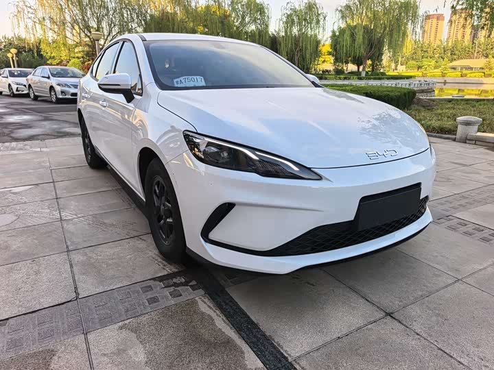 BYD Seal 05 DM-i Hybrid 2025 2025款 DM-i 智驾版 55KM豪华型