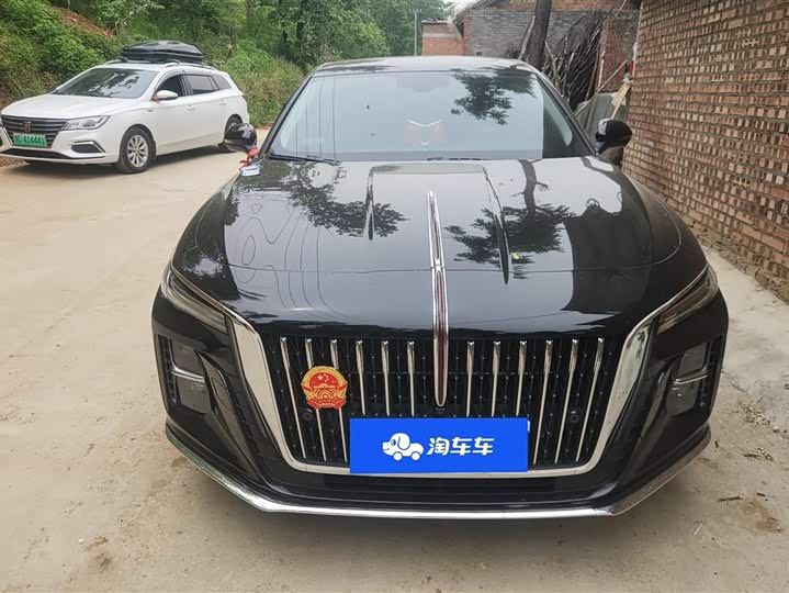 Фото 2 - Hongqi H5