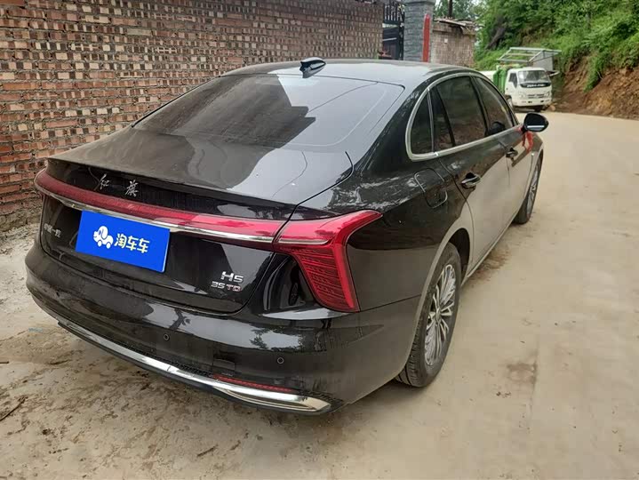 Фото 3 - Hongqi H5