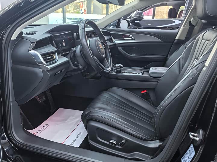 Фото 7 - Hongqi H5