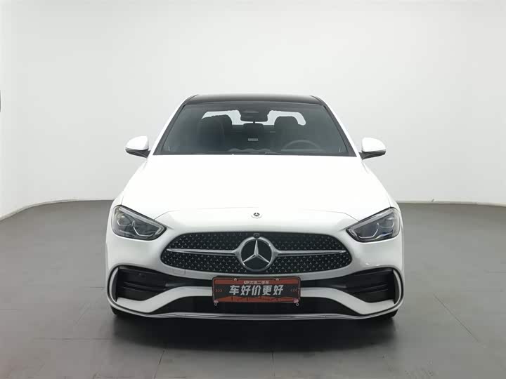 صورة 3 - Mercedes-Benz C-Class