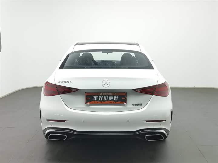 صورة 4 - Mercedes-Benz C-Class