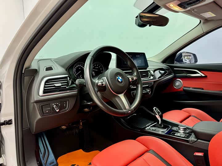 BMW 1 Series 2023 2023款 125i M运动曜夜版