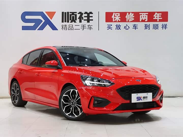 Ford Focus 2021 2021款 三厢 EcoBoost 180 自动ST Line
