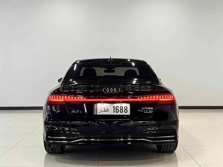 Zdjęcie 5 - Audi A7L