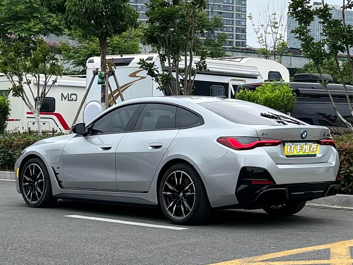 BMW i4 2023 2023款 M50