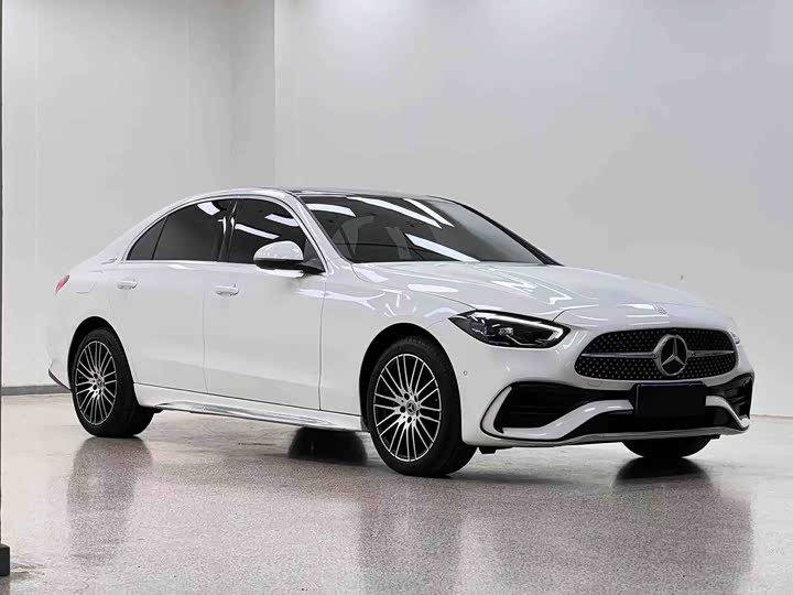 Фото 3 - Mercedes-Benz C-Class
