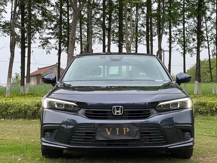 Фото 2 - Honda Civic