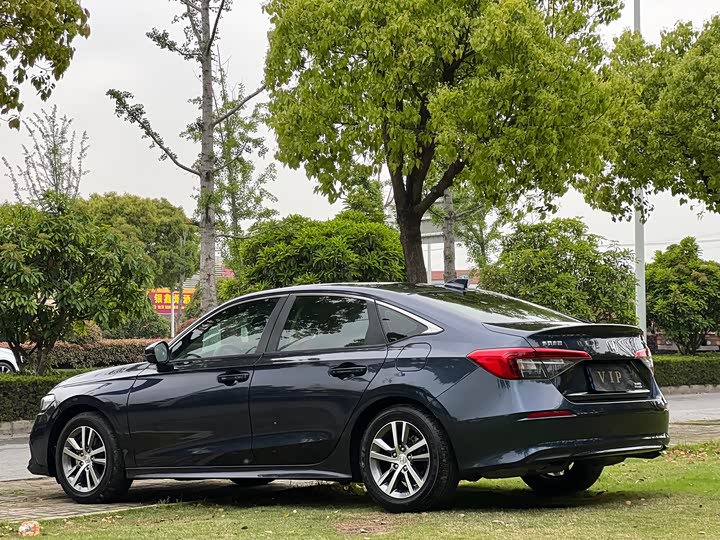 Фото 9 - Honda Civic