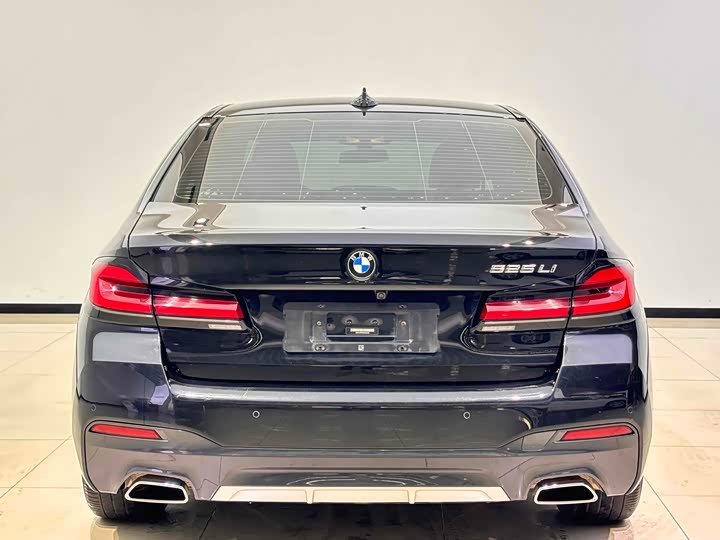 Zdjęcie 8 - BMW 5 Series