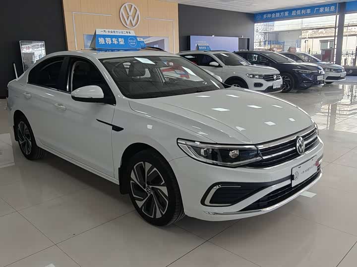 Volkswagen Bora 2025 2025款 200TSI DSG悦行导航版