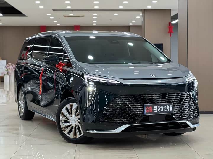 Buick GL8 Century 2025 2025款 2.0T 四座私享版