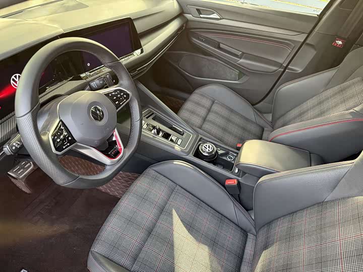 Volkswagen Golf GTI 2023 2023款 380TSI DSG GTI