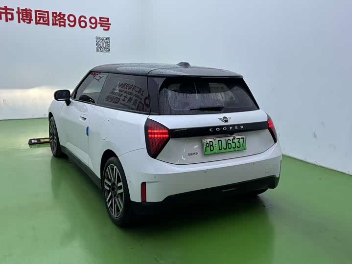Mini Cooper 2025 2025款 456km COOPER E 经典派