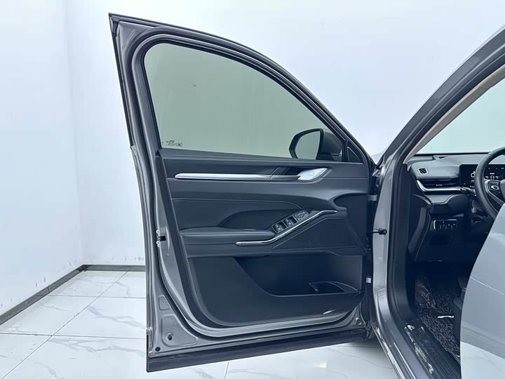 Фото 8 - Haval H6