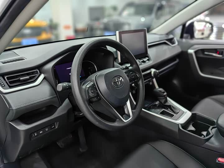 Toyota RAV4 2021 2021款 2.0L CVT两驱风尚版