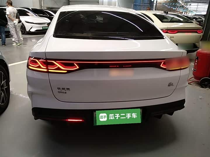 Фото 6 - BYD Qin L