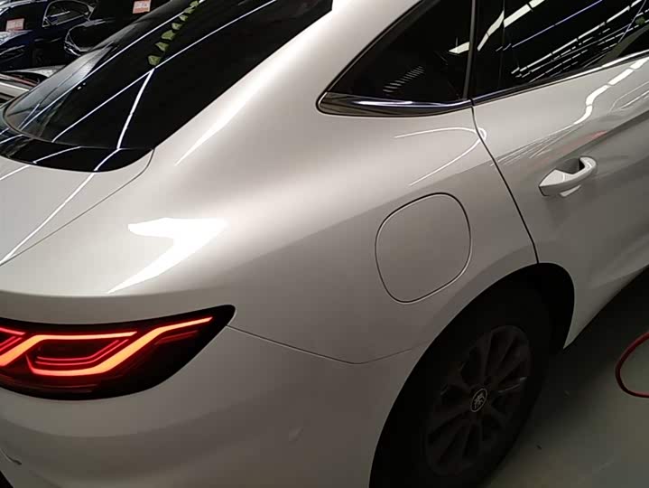 Фото 7 - BYD Qin L