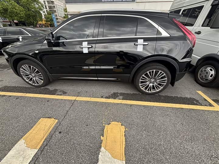 Cadillac XT4 2024 2024款 28T 两驱尊贵型