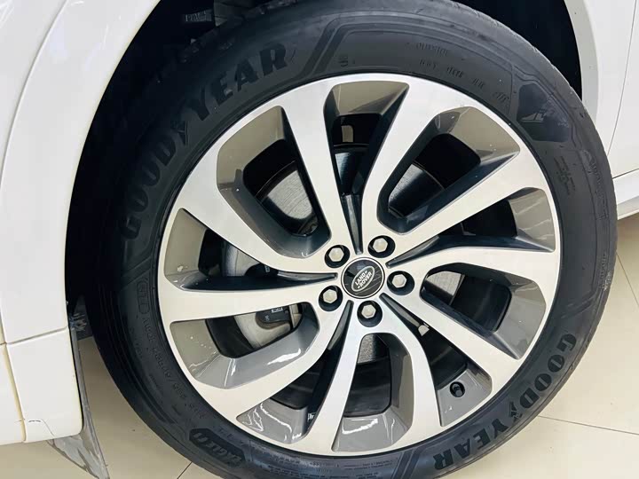 Land Rover Discovery Sport Hybrid 2024 2024款 1.5T P300e 插电式电动混合版