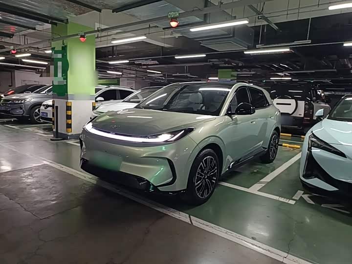 BAIC Arcfox T1 2025 2025款 425 MAX