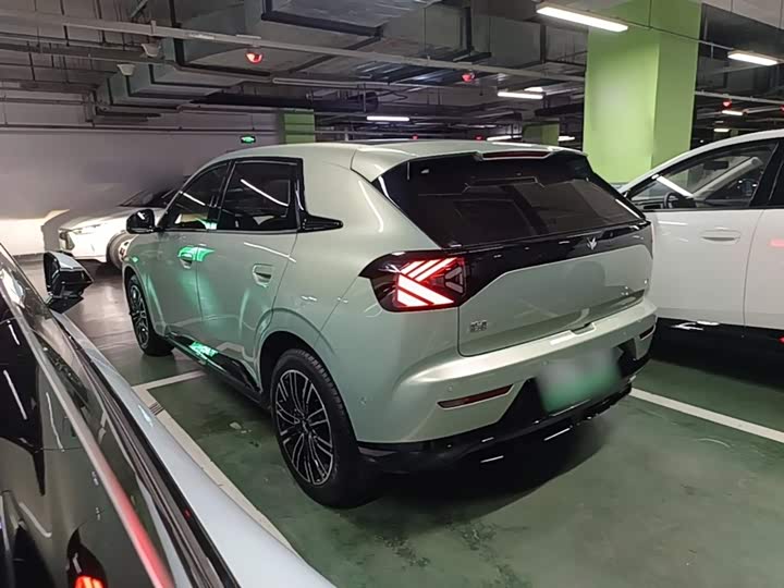 BAIC Arcfox T1 2025 2025款 425 MAX
