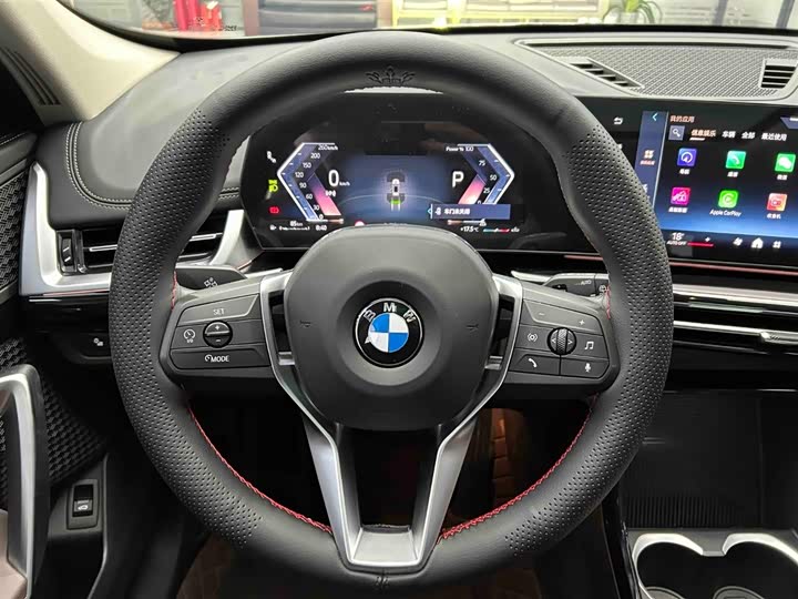 Фото 3 - BMW X1