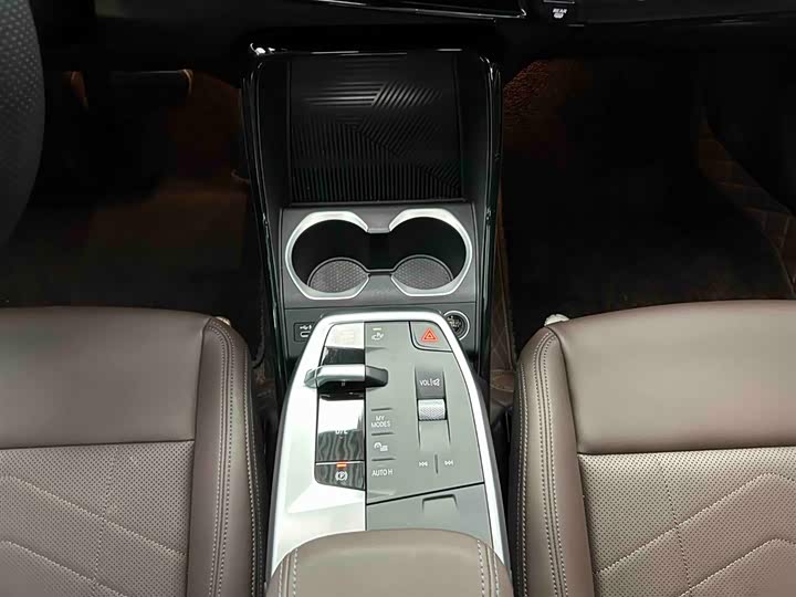 Фото 5 - BMW X1